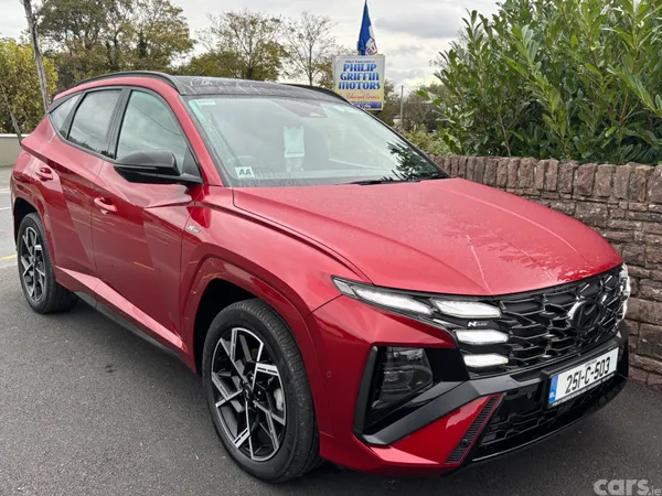 Hyundai Tucson SUV, Petrol Plug-in Hybrid, 2025, Red