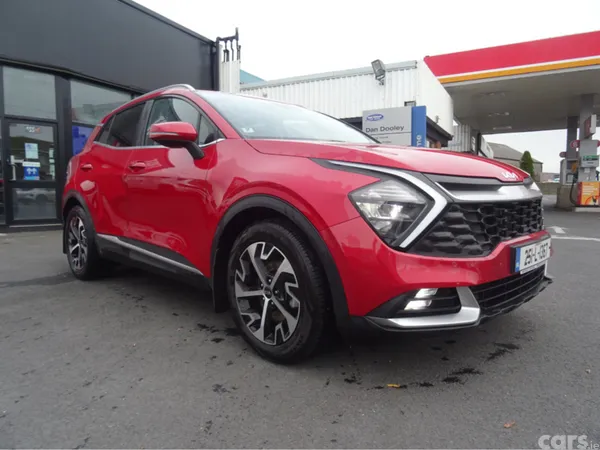 Kia Sportage MPV, Diesel, 2024, Red