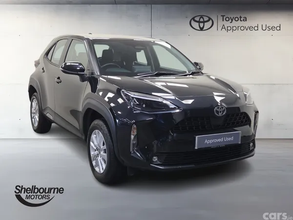 Toyota Yaris Cross Estate, Petrol Hybrid, 2026, Black