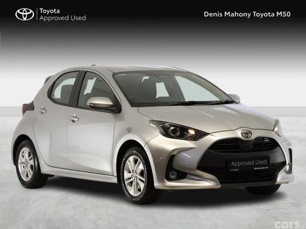 Toyota Yaris Hatchback, Petrol Hybrid, 2026, Grey