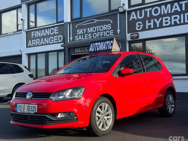 Volkswagen Polo Hatchback, Petrol, 2017, Red