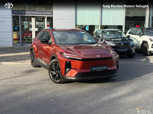 Toyota C-HR Estate, Electric, 2026, Brown
