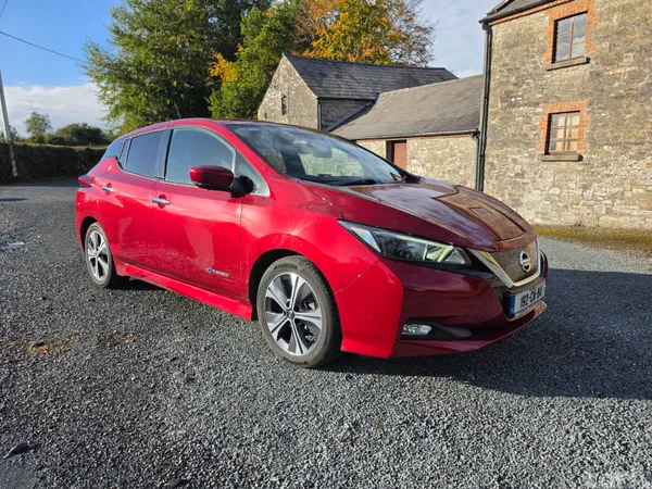 Nissan Leaf Hatchback, Electric, 2019, Red