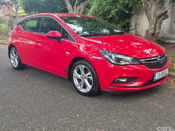 Opel Astra Hatchback, Diesel, 2017, Red