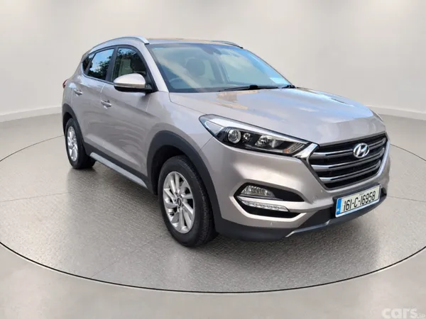 Hyundai Tucson SUV, Diesel, 2016, Beige