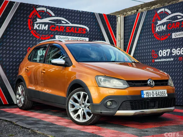 Volkswagen Polo Hatchback, Petrol, 2015, Orange