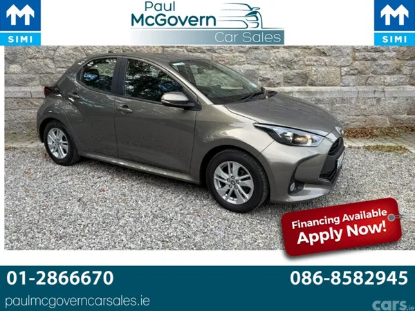 Toyota Yaris Hatchback, Petrol, 2024, Green