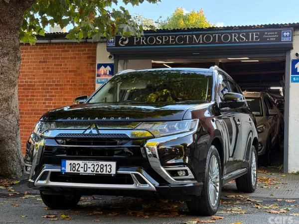 Mitsubishi Outlander SUV, Petrol Plug-in Hybrid, 2018, Black