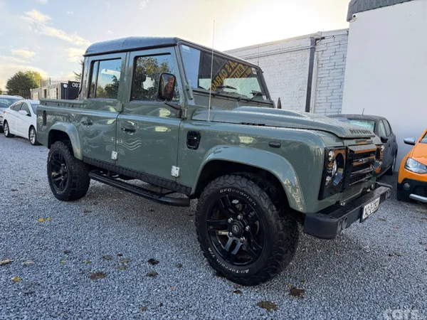 Land Rover Defender SUV, Diesel, 2014, Green