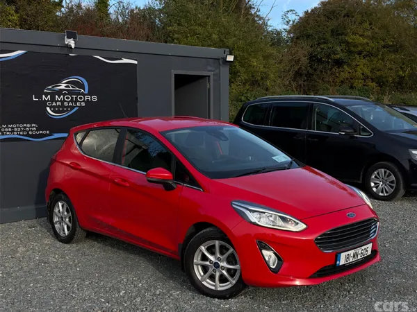 Ford Fiesta Hatchback, Petrol, 2018, Red