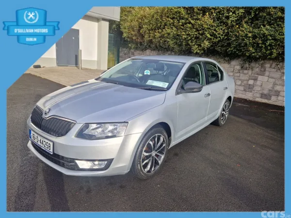 Skoda Octavia Hatchback, Diesel, 2016, Silver