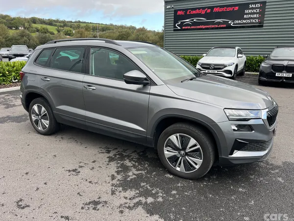 Skoda Karoq SUV, Diesel, 2023, Grey