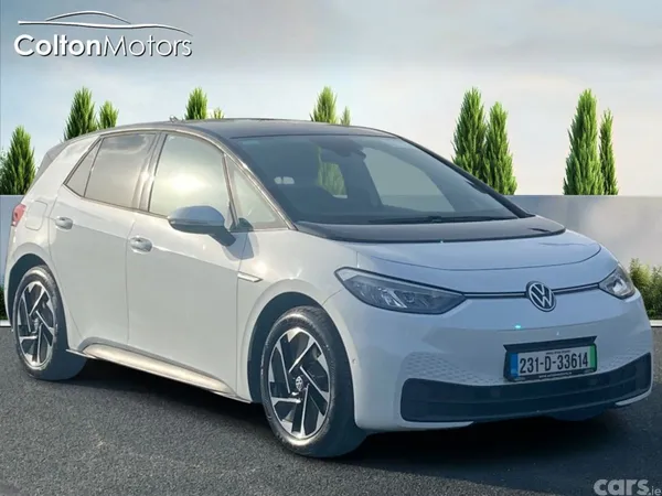 Volkswagen ID.3 Hatchback, Electric, 2023, White