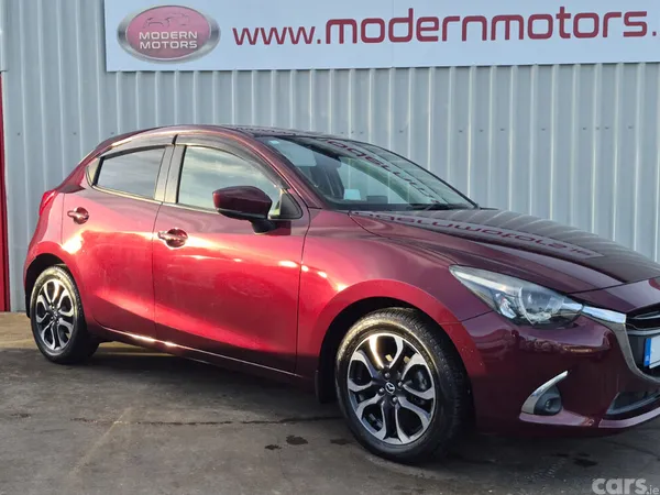 Mazda Mazda2 Hatchback, Diesel, 2017, Red