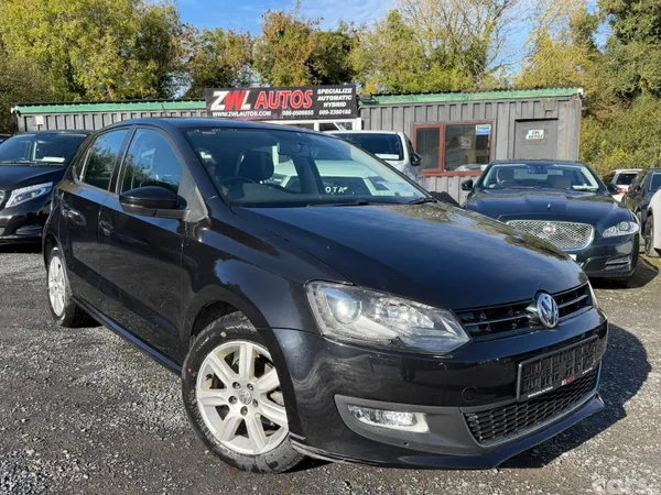 Volkswagen Polo Hatchback, Petrol, 2013, Black