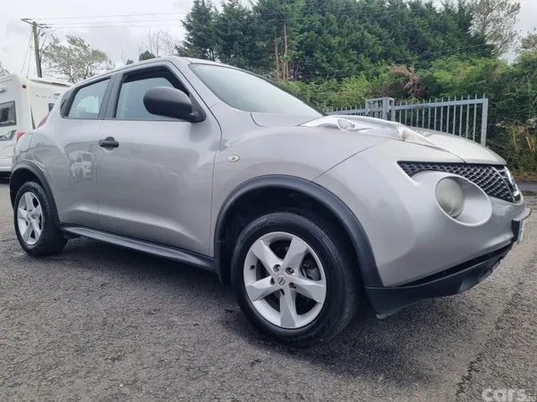 Nissan Juke SUV, Petrol, 2012, Silver