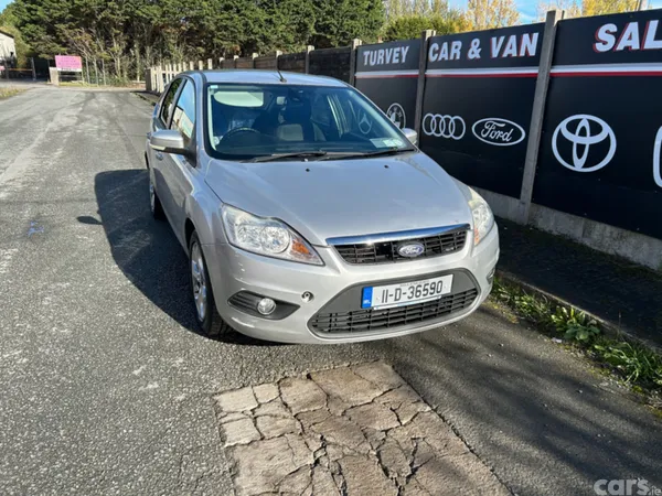 Ford Focus Hatchback, Diesel, 2011, Silver