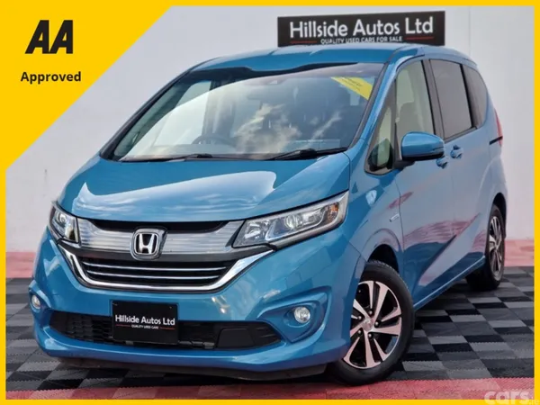 Honda Freed MPV, Petrol Hybrid, 2017, Blue