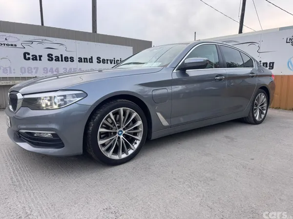 BMW 5-Series Saloon, Petrol Plug-in Hybrid, 2017, Blue