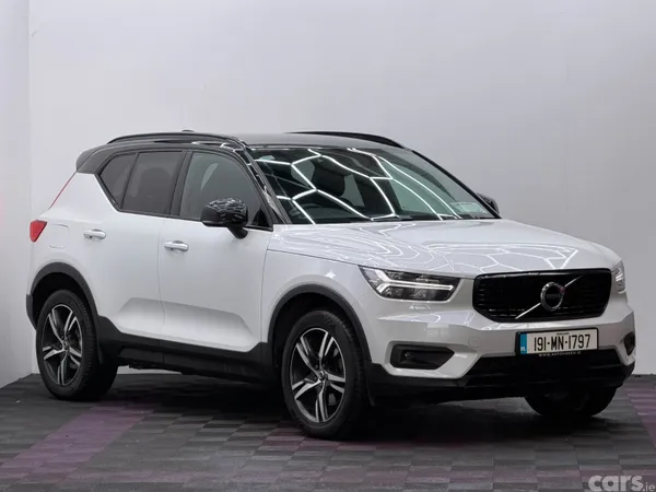 Volvo XC40 Estate, Diesel, 2019, White