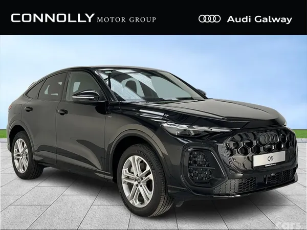Audi Q5 SUV, Petrol Plug-in Hybrid, 2027, Black