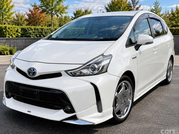 Toyota Prius MPV, Petrol Hybrid, 2015, White