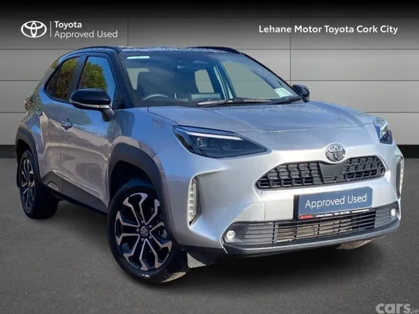 Toyota Yaris Cross Hatchback, Petrol Hybrid, 2026, Grey