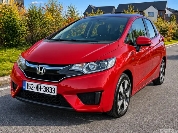 Honda Fit Hatchback, Petrol Hybrid, 2015, Red