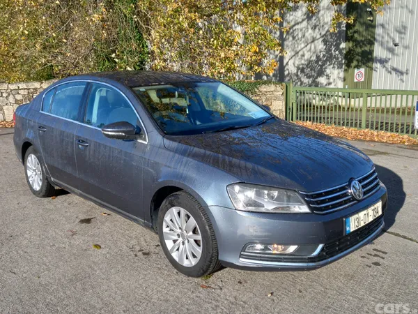 Volkswagen Passat Saloon, Diesel, 2013, Grey