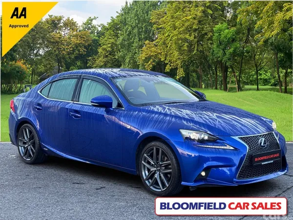 Lexus IS Saloon, Petrol Hybrid, 2013, Blue