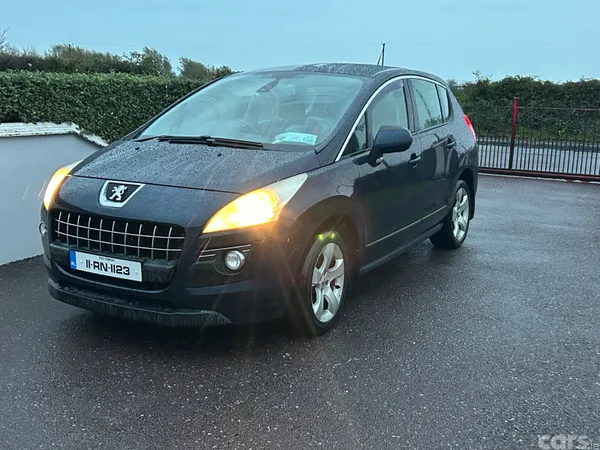 Peugeot 3008 MPV, Diesel, 2011, Blue