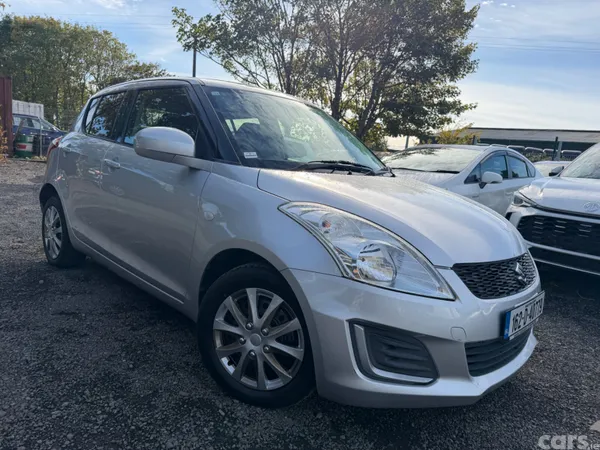 Suzuki Swift Hatchback, Petrol, 2016, Silver