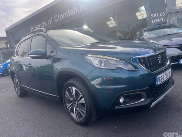 Peugeot 2008 SUV, Petrol, 2016, Green
