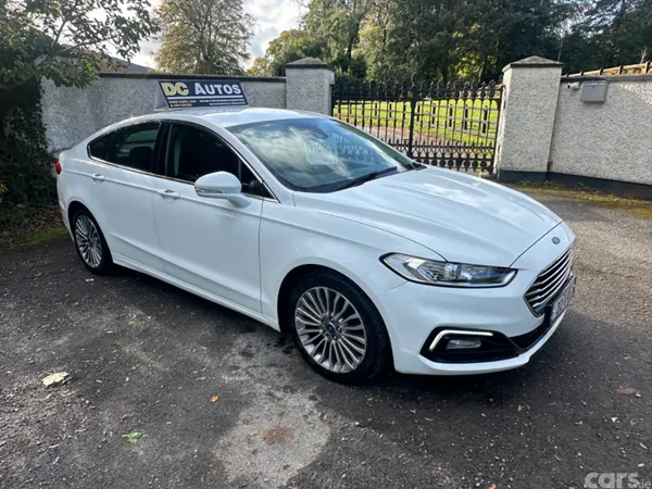 Ford Mondeo Hatchback, Diesel, 2021, White
