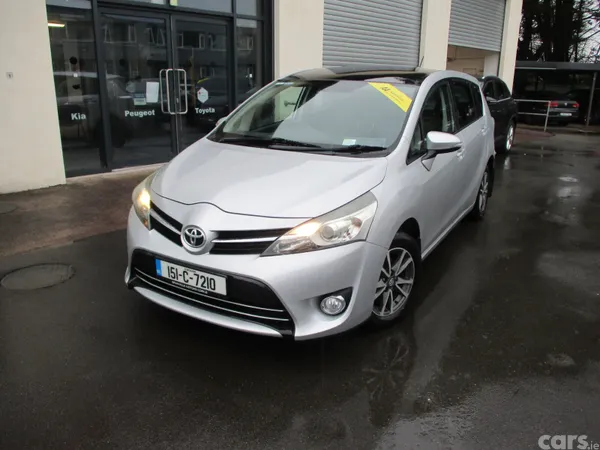 Toyota Verso MPV, Diesel, 2015, Silver