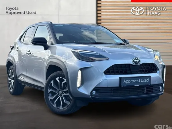 Toyota Yaris Cross Hatchback, Petrol Hybrid, 2026, Grey
