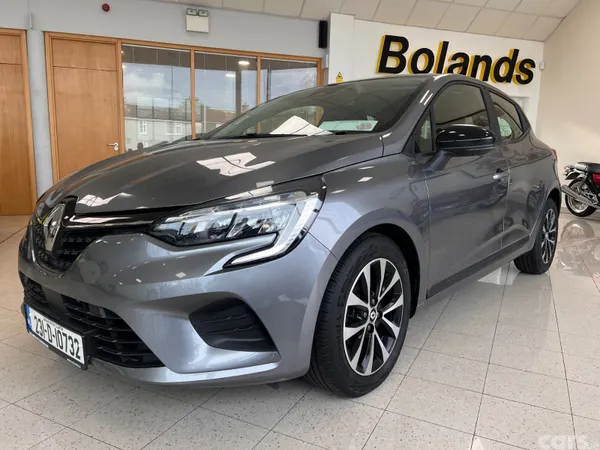 Renault Clio Hatchback, Petrol, 2023, Grey