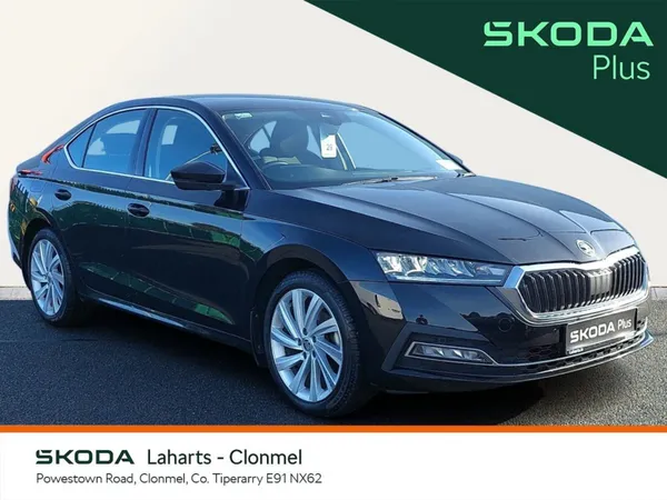 Skoda Octavia Saloon, Diesel, 2023, Black
