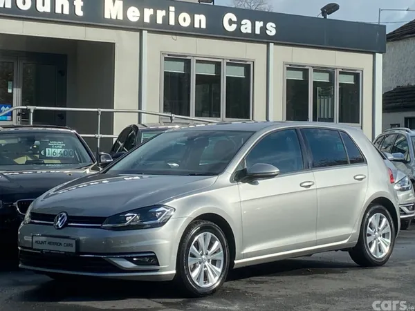 Volkswagen Golf Hatchback, Petrol, 2017, Silver