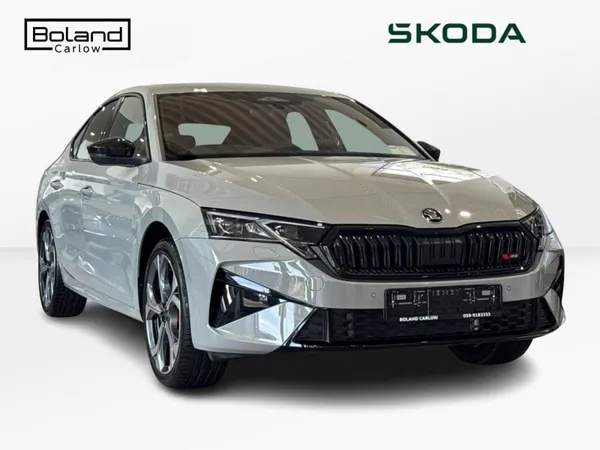 Skoda Octavia Hatchback, Petrol, 2027, Grey