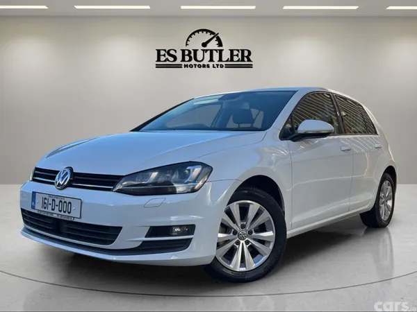 Volkswagen Golf Hatchback, Petrol, 2016, White