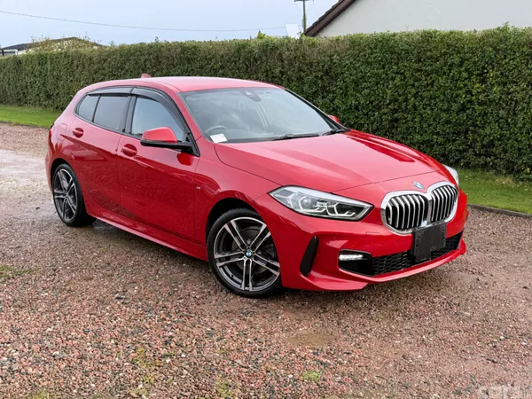 BMW 1-Series Hatchback, Diesel, 2020, Red