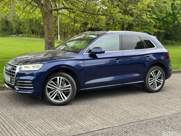 Audi Q5 SUV, Diesel, 2018, Blue