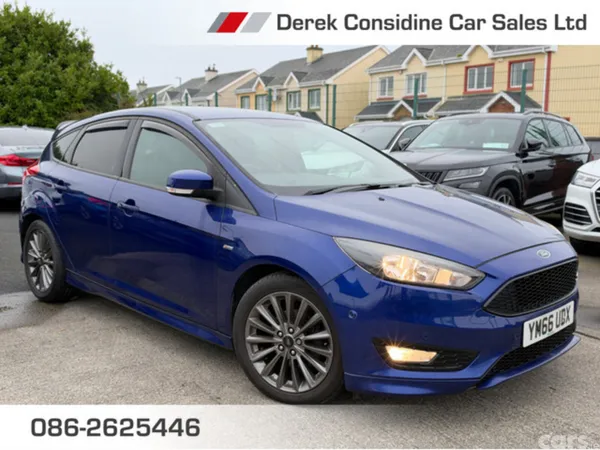 Ford Focus Hatchback, Diesel, 2017, Blue