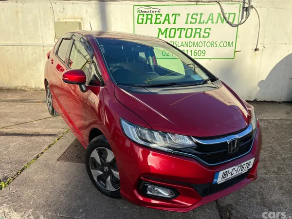 Honda Fit Hatchback, Petrol Hybrid, 2018, Red