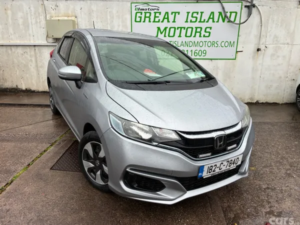 Honda Fit Hatchback, Petrol Hybrid, 2018, Silver