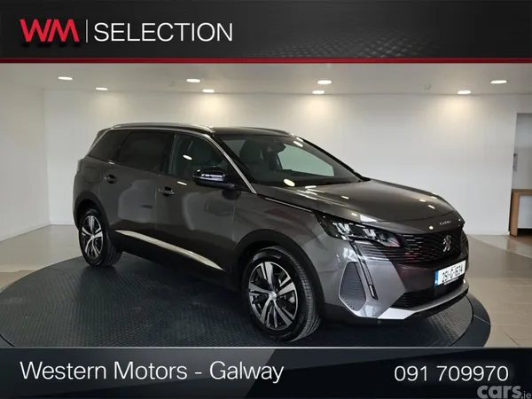 Peugeot 5008 MPV, Diesel, 2025, Grey