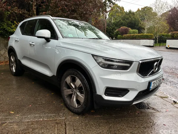 Volvo XC40 SUV, Petrol, 2020, Grey