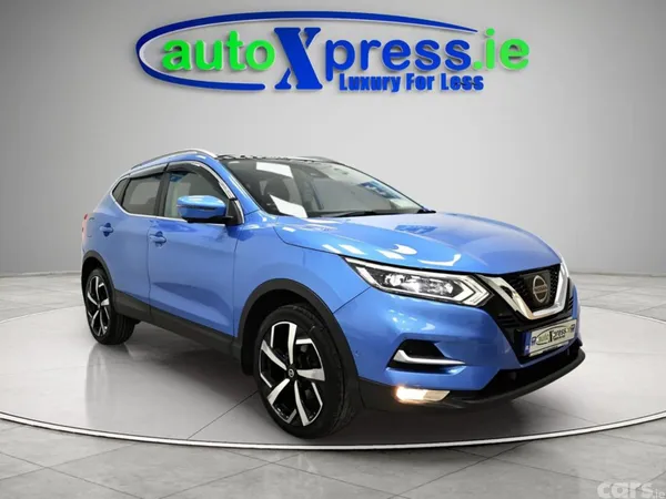 Nissan Qashqai Hatchback, Diesel, 2018, Blue