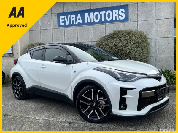 Toyota C-HR SUV, Petrol Hybrid, 2021, White